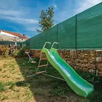 Villa Anamarija 1 *